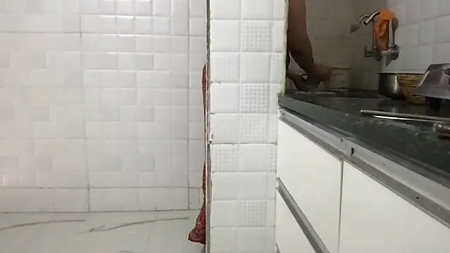 Riyasingh9 online show from March 2025 04:05:01 AM