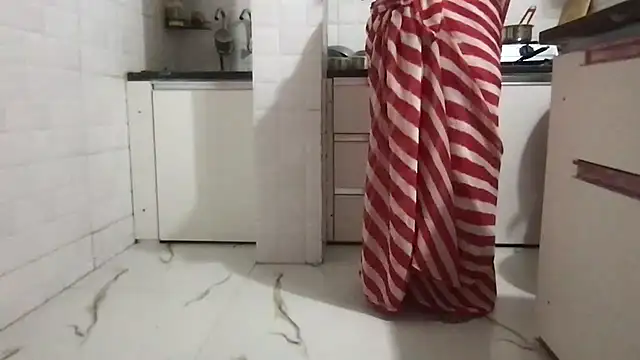 Riyasingh9 online show from July 2026 04:50:01 AM