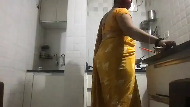 Riyasingh9 online show from August 2026 04:14:01 AM