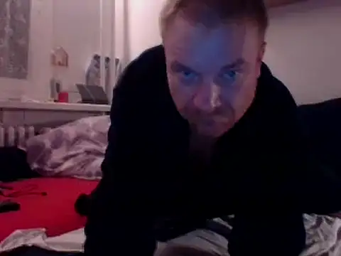 82liska online show from November 2025 11:25:01 PM