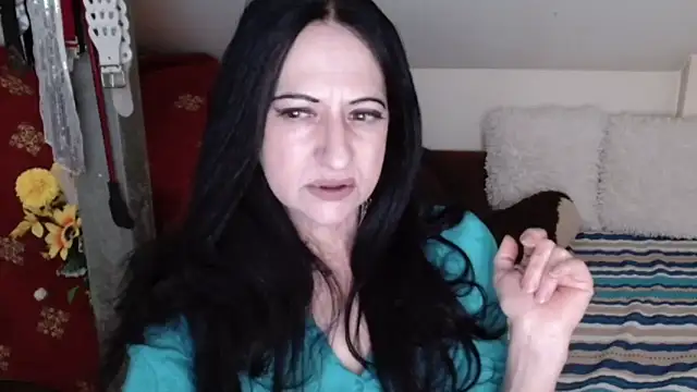 Snapshot of DebraMilf chatting on May 2026 12:38:01 AM DebraMilf online show from May 2026 12:38:01 AM