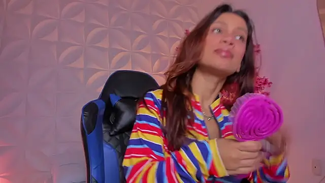 cora 22 online show from February 2026 12:58:01 PM