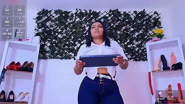 louise nails online show from March 2026 02:56:02 PM