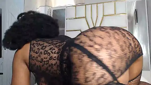 SexyyNana online show from February 2025 10:18:02 AM