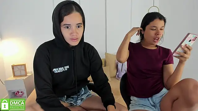 sexychanell 18 online show from February 2025 12:54:01 PM