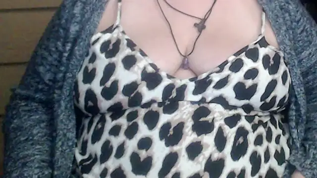 mayasmith online show from November 2025 08:09:02 PM