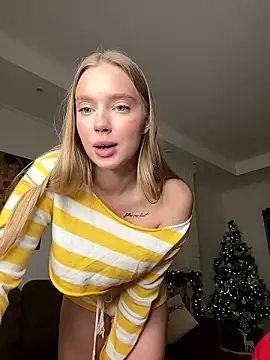 Simply Chelsea online show from December 2024 06:22:01 PM