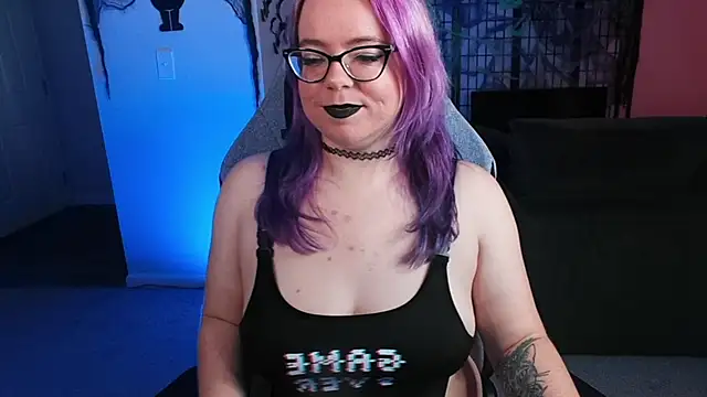 KiraSpitQueen online show from November 2025 04:45:02 AM