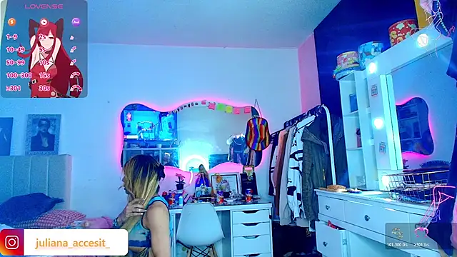 Snapshot of caroline_cossei chatting on April 2026 03:54:02 AM caroline cossei online show from April 2026 03:54:02 AM
