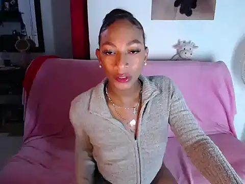 Snapshot of samy_doll chatting on July 2026 05:10:02 AM samy doll online show from July 2026 05:10:02 AM