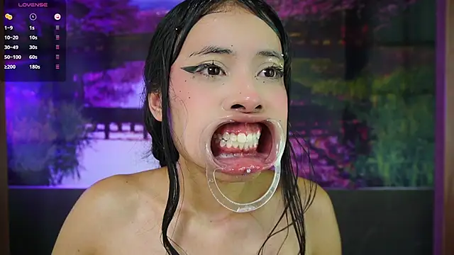 Snapshot of miss__maria chatting on January 2025 05:32:01 AM miss maria online show from January 2025 05:32:01 AM
