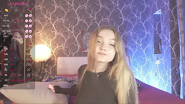 MiaMiaMeow online show from March 2026 04:11:02 PM