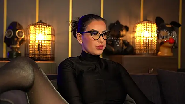 kelly kent online show from April 2026 08:39:01 PM