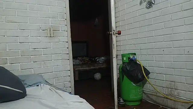 valeriaswang Lucas online show from November 2025 02:57:02 AM