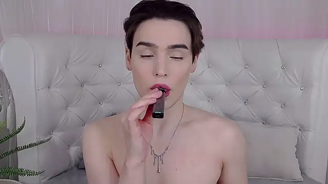 Snapshot of RobbyCharming chatting on May 2026 04:50:02 AM RobbyCharming online show from May 2026 04:50:02 AM