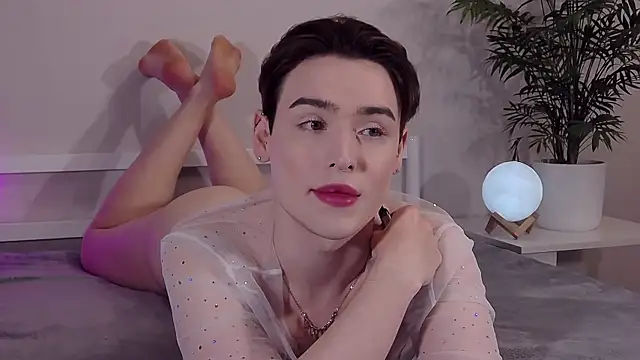 Snapshot of RobbyCharming chatting on May 2026 04:50:01 AM RobbyCharming online show from May 2026 04:50:01 AM