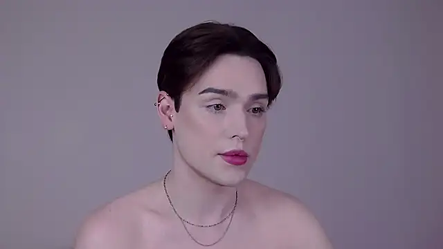 Snapshot of RobbyCharming chatting on May 2026 07:04:02 AM RobbyCharming online show from May 2026 07:04:02 AM