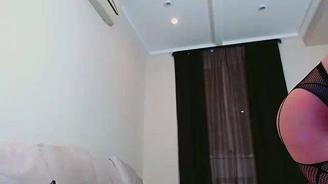 Snapshot of A_lic_E chatting on January 2025 09:47:02 PM A lic E online show from January 2025 09:47:02 PM