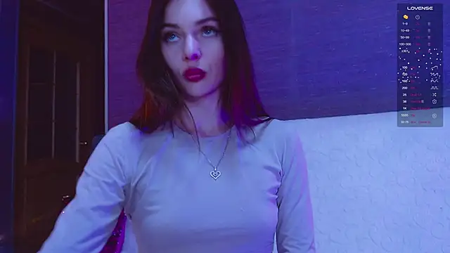 Snapshot of A_lic_E chatting on March 2025 09:26:02 PM A lic E online show from March 2025 09:26:02 PM