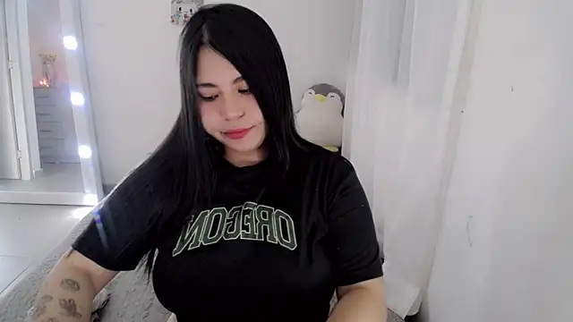 Snapshot of Youlittlepervertt_ chatting on June 2026 05:27:02 AM Youlittlepervertt online show from June 2026 05:27:02 AM
