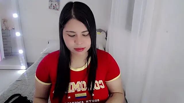 Snapshot of Youlittlepervertt_ chatting on June 2026 02:25:01 AM Youlittlepervertt online show from June 2026 02:25:01 AM