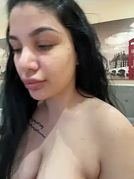 Samira30 online show from April 2026 12:13:01 PM