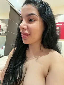 Samira30 online show from April 2026 10:29:01 AM