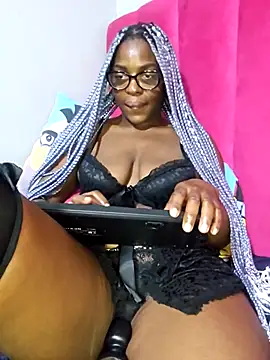 Shaniko89 online show from April 2026 08:31:01 PM