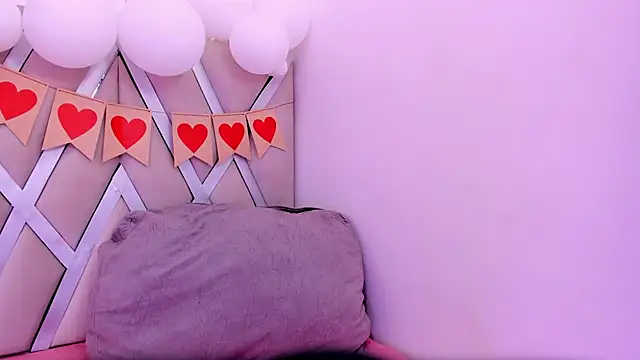 Helenn monroy1 online show from February 2026 07:04:01 PM