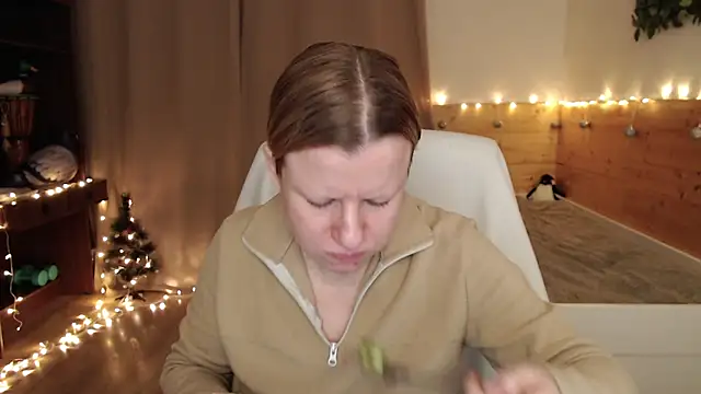 Snapshot of Exponent_5 chatting on December 2024 04:09:02 AM Exponent 5 online show from December 2024 04:09:02 AM