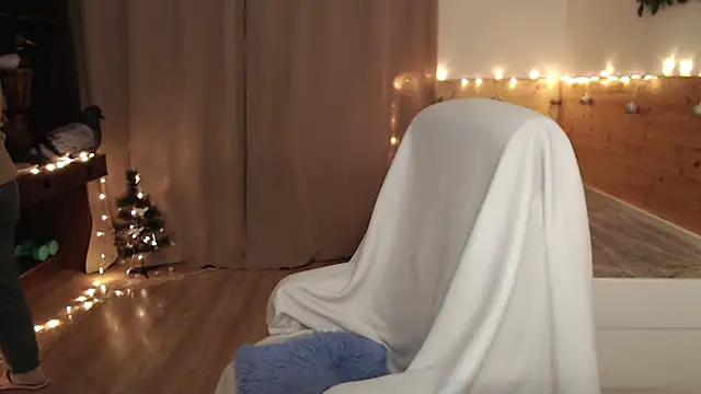 Snapshot of Exponent_5 chatting on December 2024 11:31:02 PM Exponent 5 online show from December 2024 11:31:02 PM