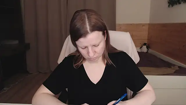 Snapshot of Exponent_5 chatting on March 2025 09:58:01 PM Exponent 5 online show from March 2025 09:58:01 PM