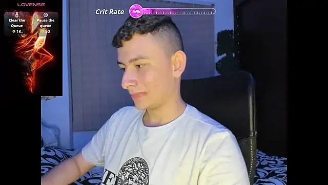 Snapshot of Christ_Miller3 chatting on October 2025 02:55:01 AM Christ Miller3 online show from October 2025 02:55:01 AM