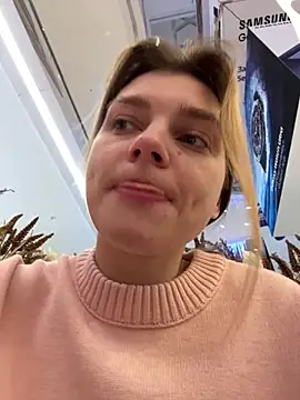 ValenciaShock online show from December 2025 06:52:01 AM