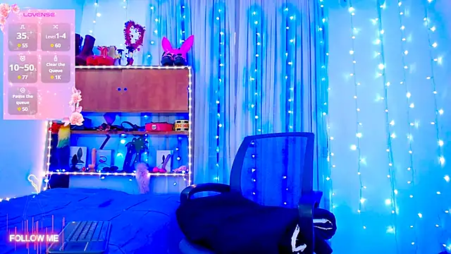 Aleexx    online show from March 2025 12:09:02 PM