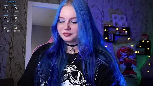 Moon Valkyrie online show from December 2024 11:12:02 AM