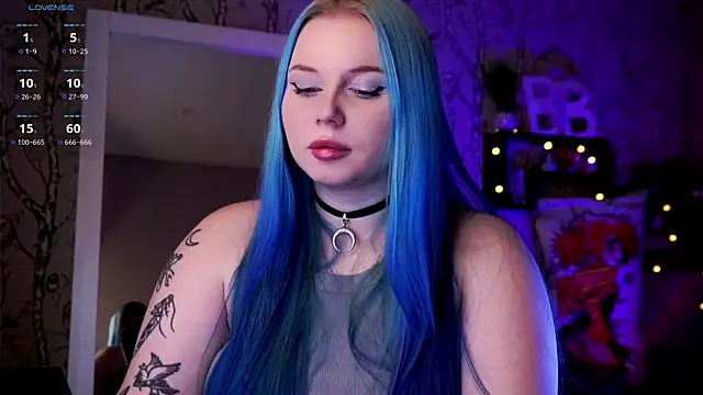 Moon Valkyrie online show from February 2025 12:17:01 PM