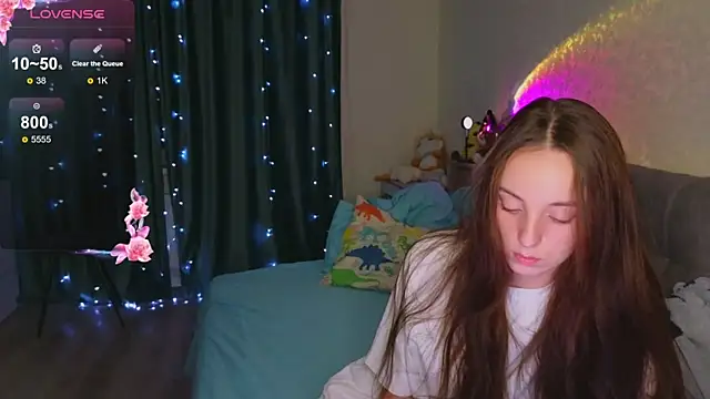 Silver rains online show from November 2025 05:01:02 PM