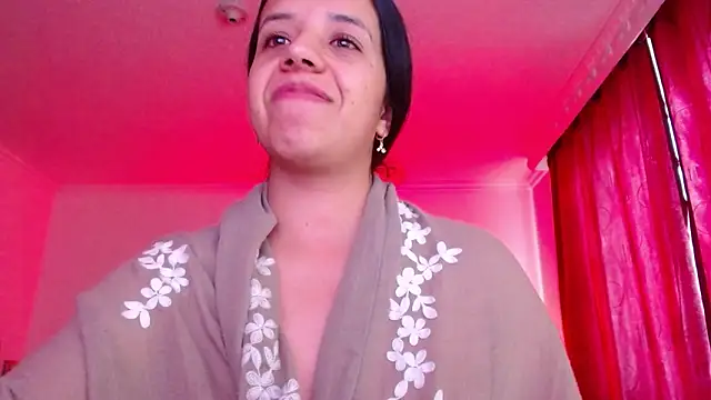 VALERY MEER online show from April 2026 12:00:02 PM