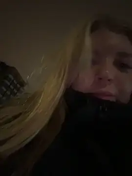 OdriOlsens online show from November 2025 12:43:02 AM