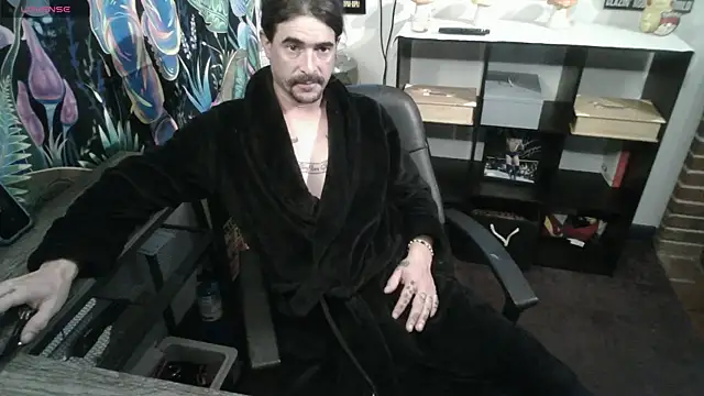 XxBobbyDigitalxX online show from June 2026 04:00:02 PM