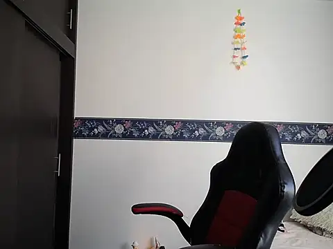 Snapshot of sharoon_cheerry chatting on September 2025 08:19:01 PM sharoon cheerry online show from September 2025 08:19:01 PM