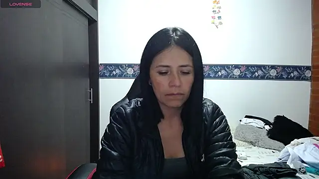 Snapshot of sharoon_cheerry chatting on September 2025 02:02:02 AM sharoon cheerry online show from September 2025 02:02:02 AM