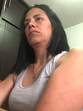 Snapshot of sharoon_cheerry chatting on October 2025 11:53:02 AM sharoon cheerry online show from October 2025 11:53:02 AM