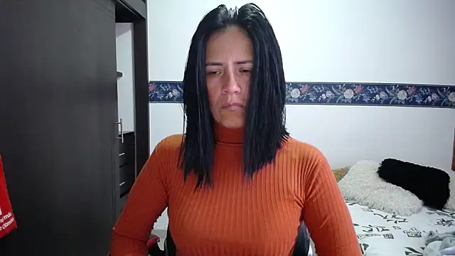 Snapshot of sharoon_cheerry chatting on October 2025 11:51:02 AM sharoon cheerry online show from October 2025 11:51:02 AM