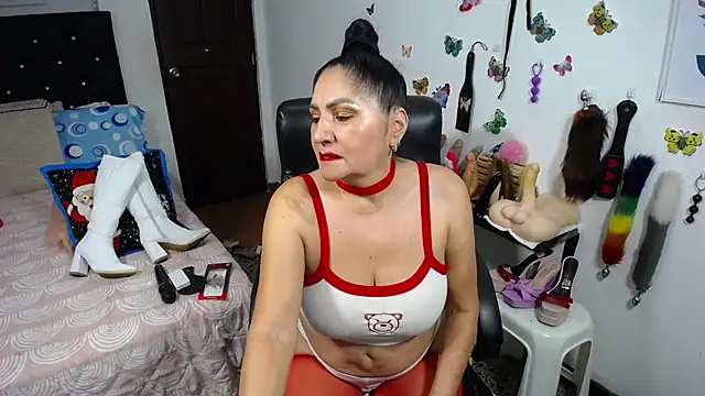 Snapshot of mature_bigboobs10 chatting on October 2025 03:59:01 AM mature bigboobs10 online show from October 2025 03:59:01 AM