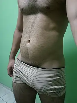 JohnXg online show from September 2025 03:39:01 AM