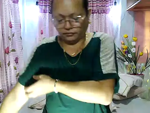 UrAsianPrincessDanie online show from March 2025 01:05:02 AM