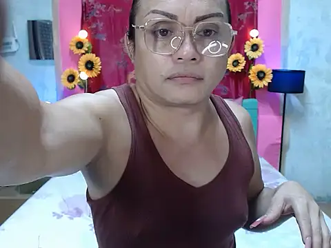 Snapshot of UrAsianPrincessDanie chatting on June 2026 07:08:02 PM UrAsianPrincessDanie online show from June 2026 07:08:02 PM
