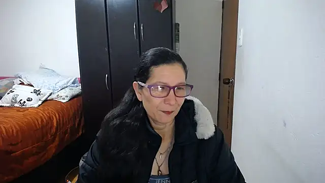 Snapshot of latin49 chatting on July 2026 04:28:02 AM latin49 online show from July 2026 04:28:02 AM